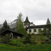 0041 Les Diablerets - protestanský kostel, alpská zahrada Les Tussillages.JPG