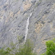 0443 Bernské Alpy, vodopád.JPG
