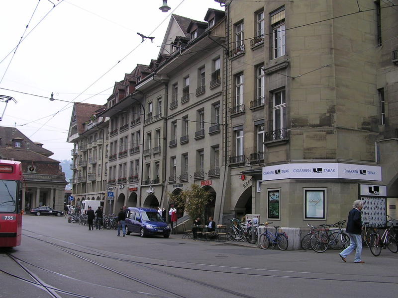 0059 Bern - Bundes-platz (Spolkové náměstí).JPG