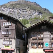 0280 Zermatt - Bahnhofstrasse (Nádražní ulice).JPG