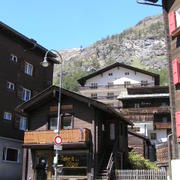 0286 Zermatt - dřevěné domy.JPG