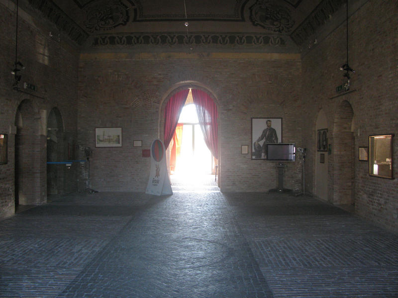 Pohled do vstupní místnosti hradu