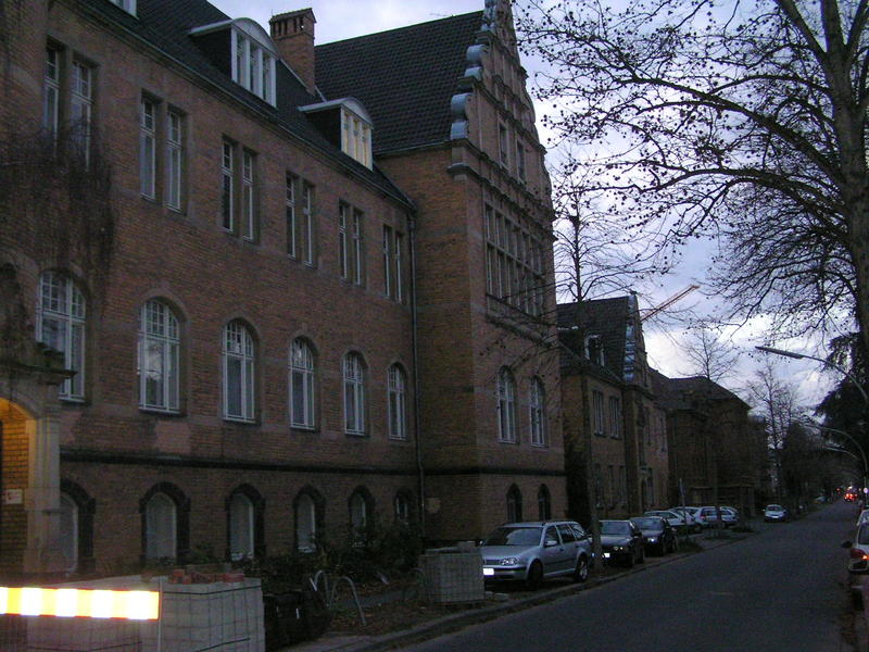 093 Bonn - Institut f_r Kartographie und Geoinformation der Universit_t _univerzitn_ Institut pro kartografii a geoinformatiku_.