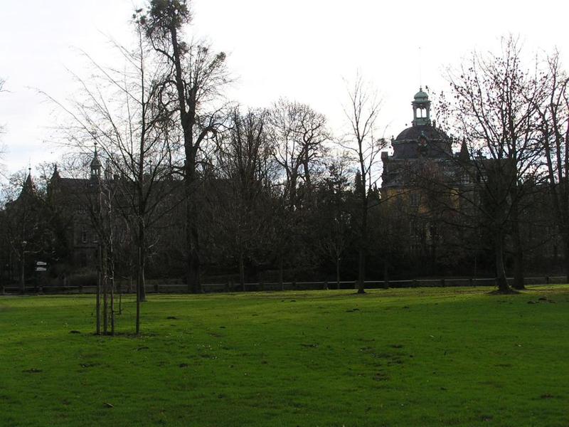 0026 B_ckeburg - Schlossgarten _Z_meck_ zahrada__ z_mek - s_dlo rodu Schaumburg-Lippe.JPG
