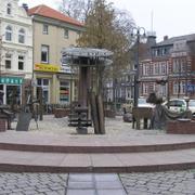 025 Kamen - Brunnen auf dem Alten Markt --- Die Quelle von Gregor Telgmann _studna na Star_m n_m_st__.JPG