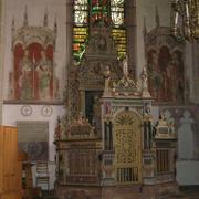 029 Lemgo - Kirche St_ Nicolai _kostel sv_ Mikul__e__ hrobka rodu z Lippe.JPG