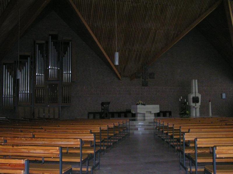 026 Melle - St_ Matth_us-Kirche _kostel sv_ Matou_e__ interi_r.JPG