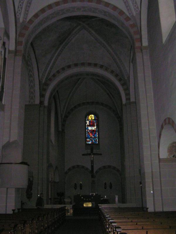 041 Paderborn - kostel svat_ho Ulricha_ interi_r.JPG